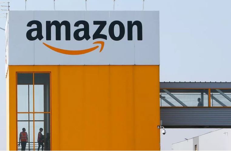 Amazon consegnerà anche beni non essenziali