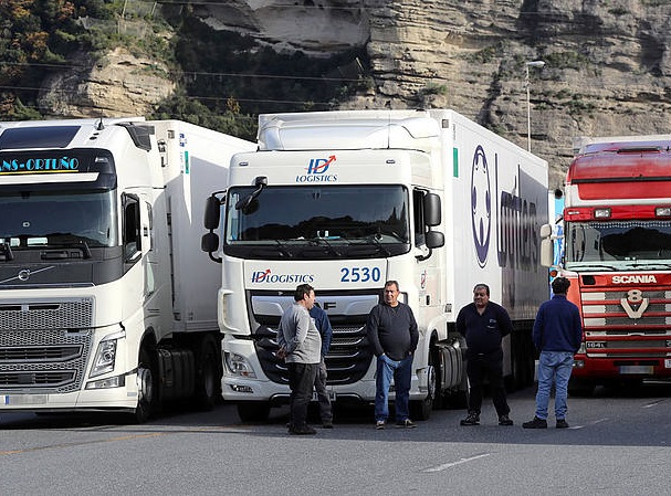 Tir e divieti ambientali, Uggè: ''Dopo il lockdown si cambi rotta''