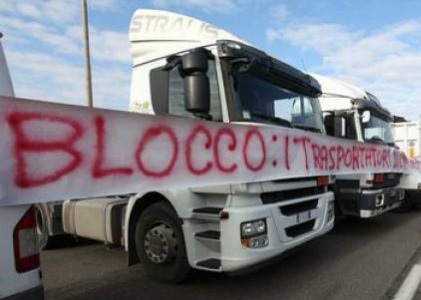 Uggè:''Pagamenti a 12 mesi dai committenti, rischiamo il fermo nazionale''