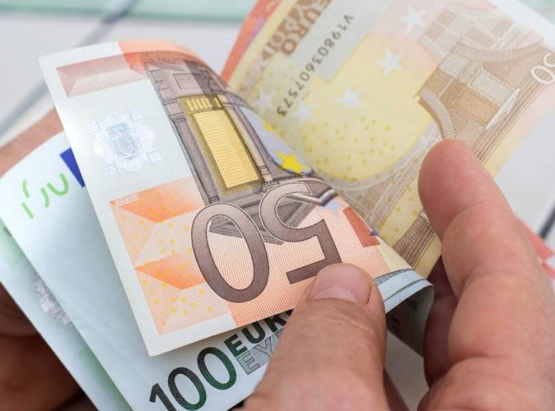 Laghezza: ''Maxi operazione di credito per le imprese di logistica e di autotrasporto''