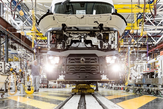 Renault Trucks prepara il riavvio dei suoi stabilimenti in Francia