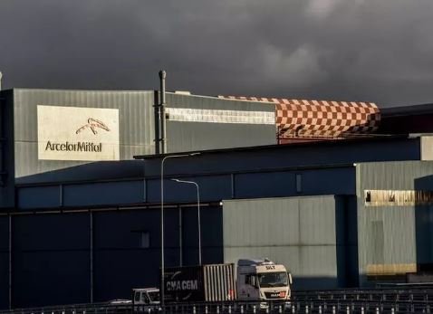ArcelorMittal: da Genova mezzi speciali per le merci