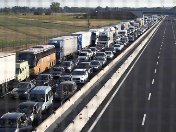 Code A14, gli autotrasportatori Fai-Conftrasporto chiedono il risarcimento del danno