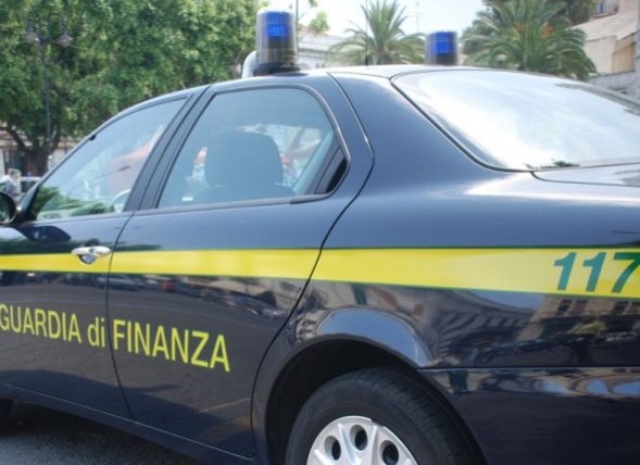 Scoperti 17 kg di cocaina purissima su un camion proveniente dall'Olanda