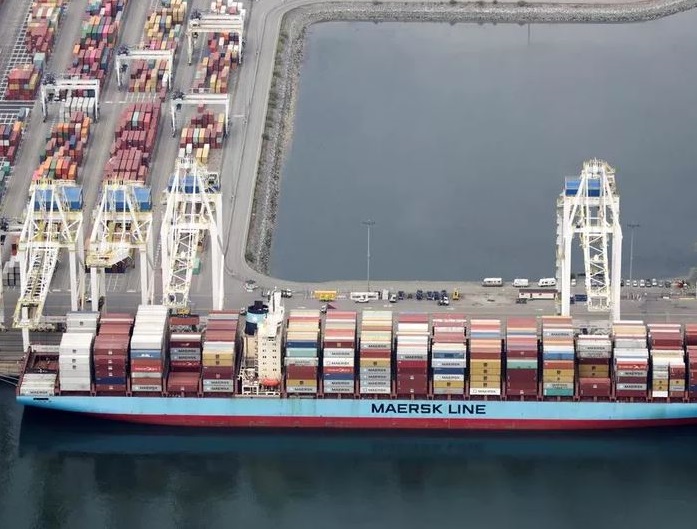 Portacontainer, in calo la flotta internazionale