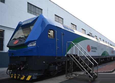 Cina sviluppa una super-locomotiva elettrica per treni merci