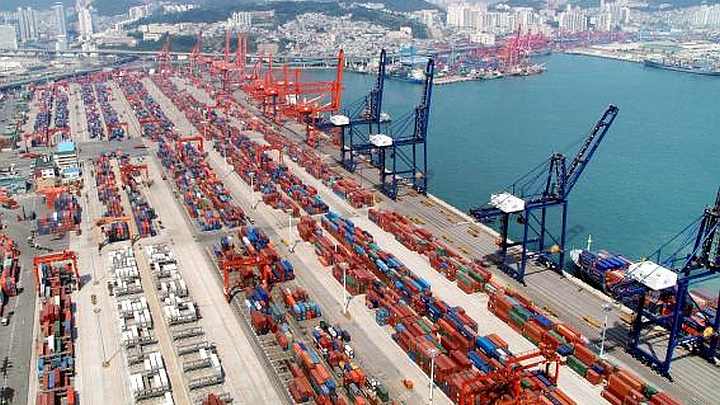 Porti, 900 mln euro per interventi infrastrutturali, prioritari e immediatamente cantierabili