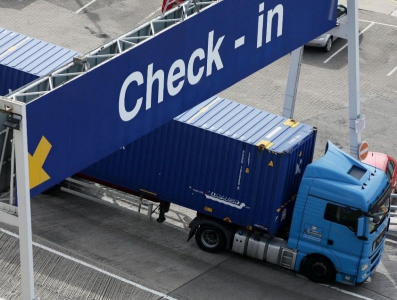 L'autotrasporto europeo chiede ai negoziatori della Brexit di raggiungere un accordo
