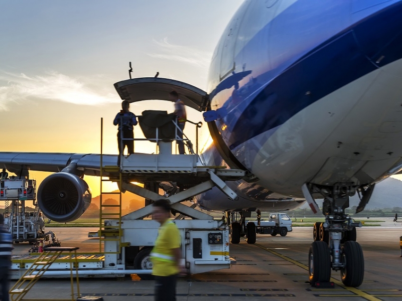Cargo aereo, agosto chiude in negativo