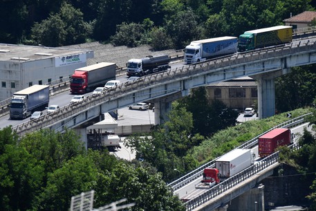 Cantieri sulle autostrade, le aziende liguri chiedono un miliardo di danni