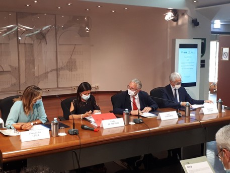 Porti: De Micheli, 187 mln per Ancona, ok ultimo miglio Fs