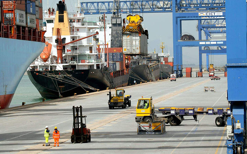Porti: società inglese rinuncia al terminal merci Cagliari