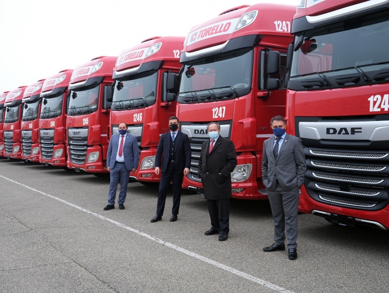DAF consegna 60 veicoli a Torello