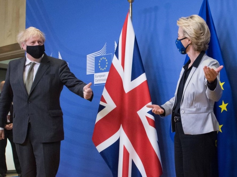 Brexit, la Commissione Ue vara misure d'emergenza