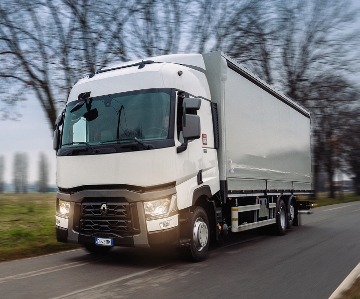 Renault Trucks Italia consegna il primo P-ROAD