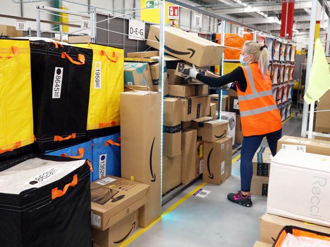 Amazon aprirà due nuovi centri logistici in Italia per 1.100 posti di lavoro entro i prossimi tre anni
