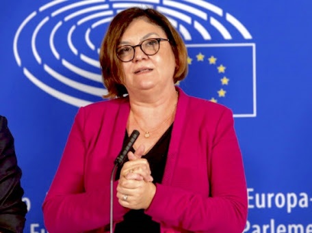Valean, Commissaria UE ai Trasporti: ''Non vanno posti ostacoli alla libera circolazione di merci''