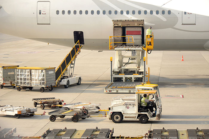 Migliora il cargo aereo a Novembre