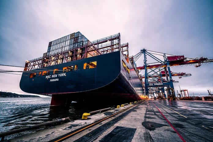 L'UE non avvierà un'indagine sull'anomalo stato del mercato del trasporto marittimo containerizzato