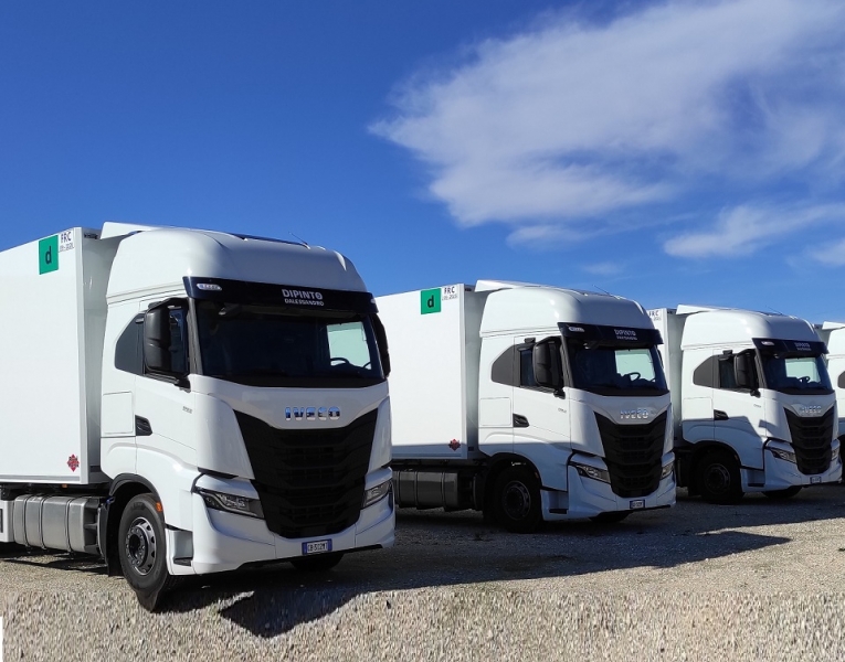 11 IVECO S-WAY consegnati a STA LOGISTICA S.r.l. di Andria