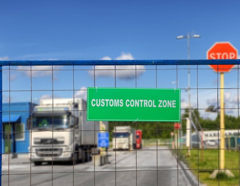 Unatras alla Von Der Leyen: profonda preoccupazione sulla limitazione unilaterale per gli autotrasportatori in entrata nel Paese