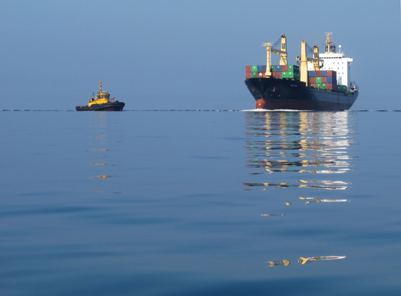 Brindisi, sdoganamento in mare, accordo tra Adm e Capitaneria