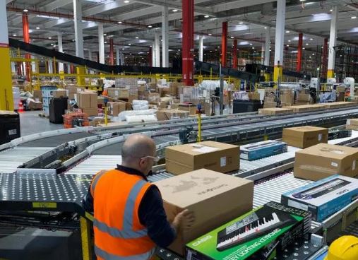 Boom di e-commerce e consegne rapide: nuova era per la logistica