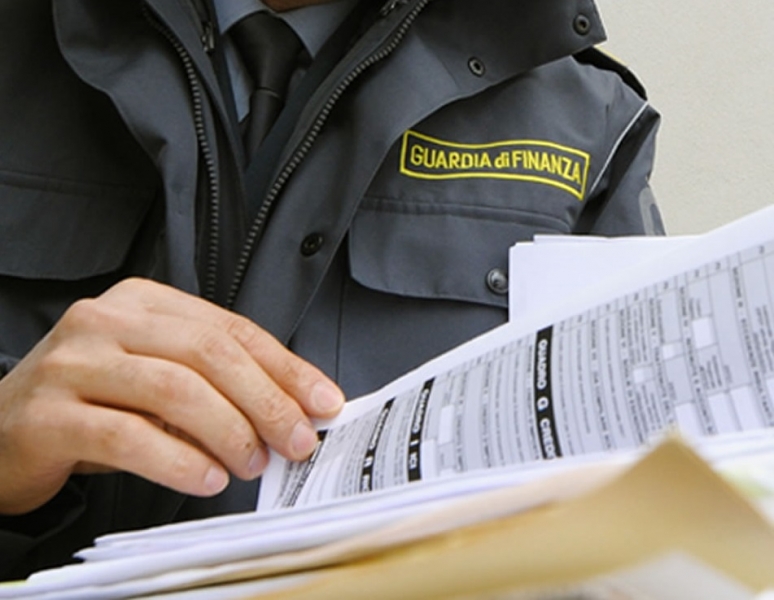 Cooperativa trasporti cilentana evade imposte per 490.000 €