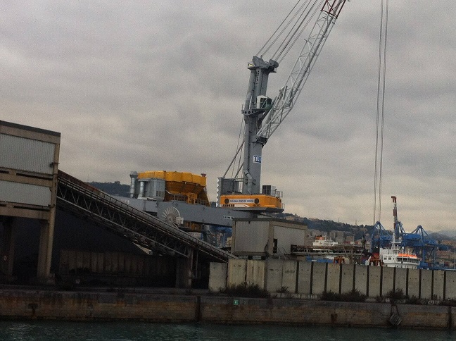 Sciopero di 24 ore domani, 6 maggio al terminal Rinfuse di Genova