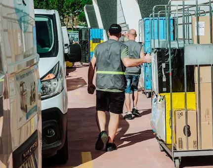 Amazon, in autunno nuovo deposito di smistamento a Palermo