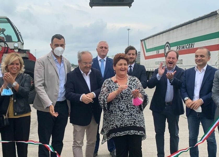 Camion su ferrovia: parte da Brindisi un nuovo progetto di intermodalità