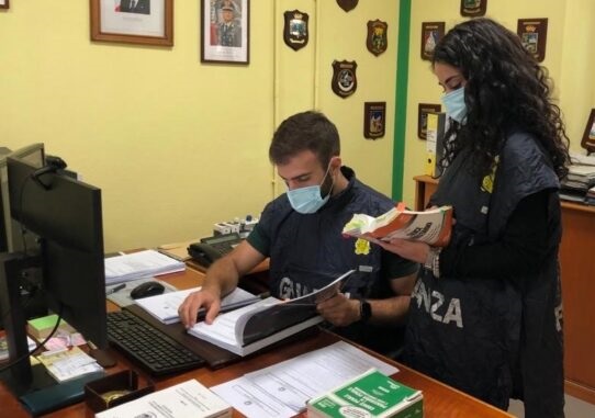 Trasporti fantasma e fatture false, frode da 7 milioni di euro nel settore della logistica