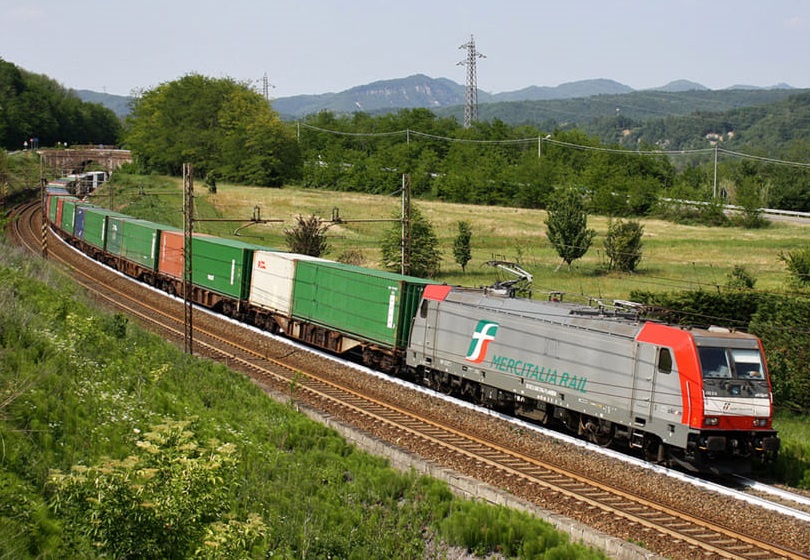 Brennero: la Commissione UE è inadempiente nell'avviare una procedura d'infrazione contro i divieti austriaci sul traffico merci