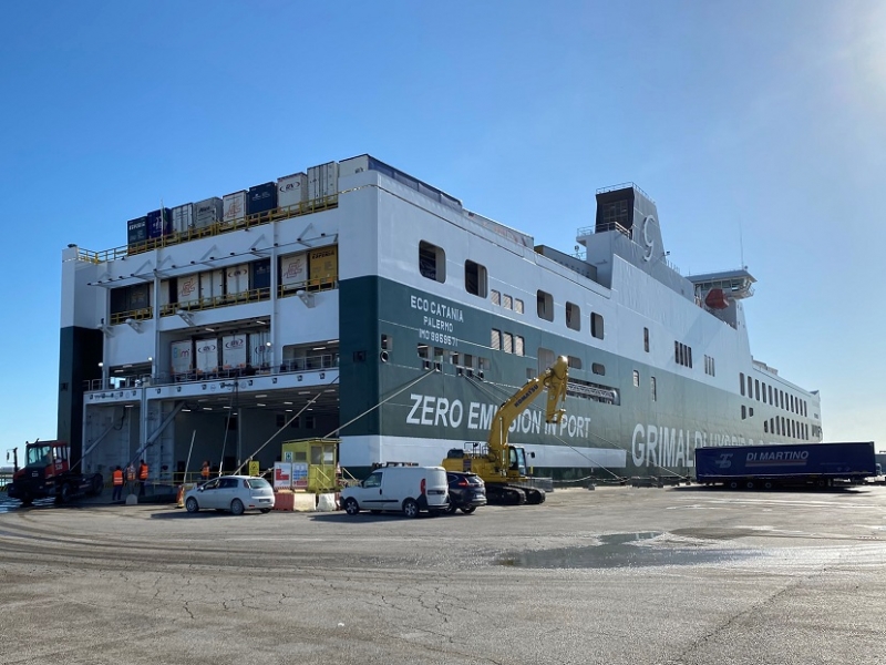 Il porto di Ravenna con Grimaldi verso un futuro sempre più green