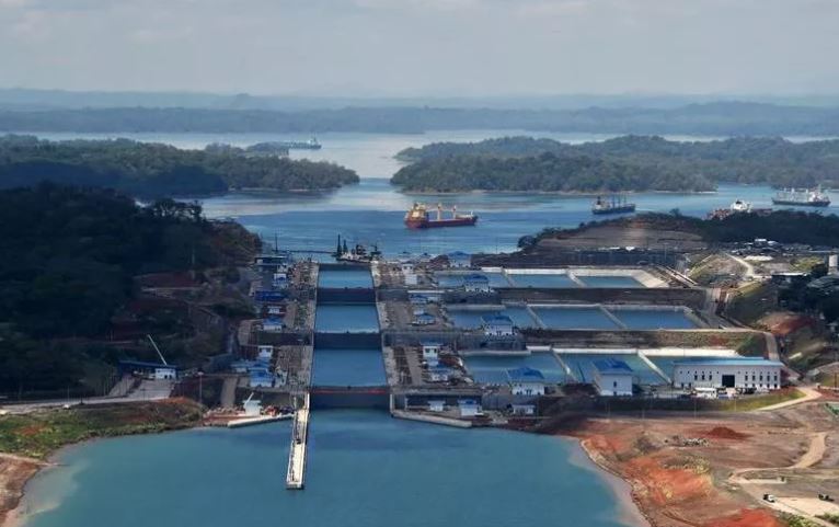 Panama introdurrà una tassa sulle navi inquinanti
