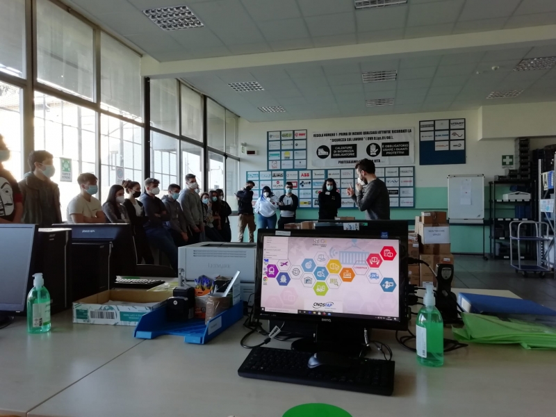 Giovani e logistica: come arrivare preparati all’appuntamento con le aziende