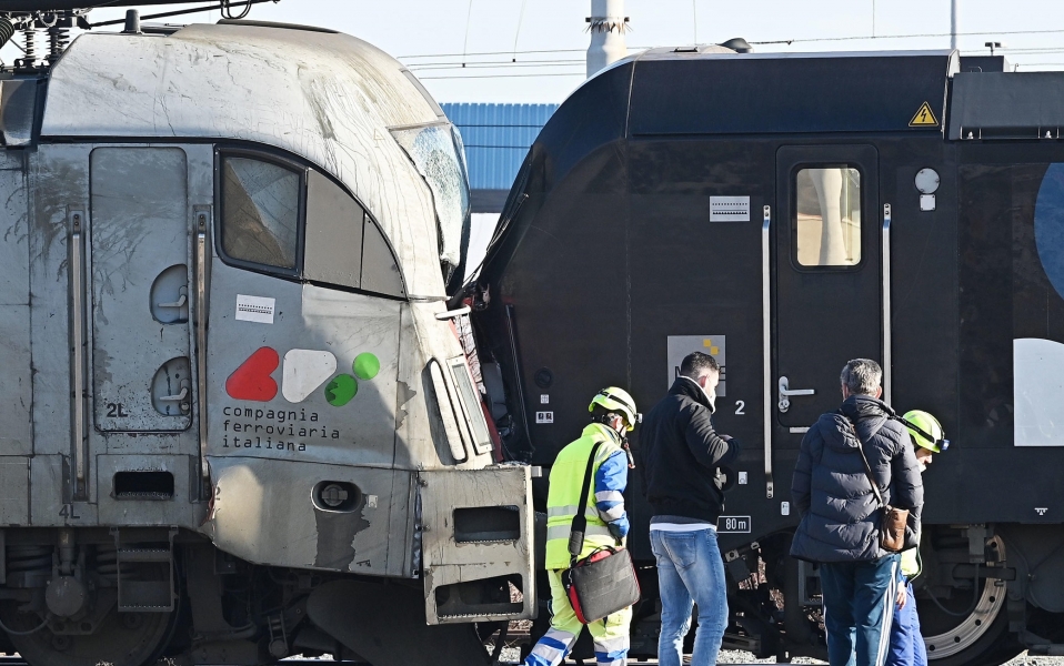 Scontro tra treni alla scalo merci di Orbassano