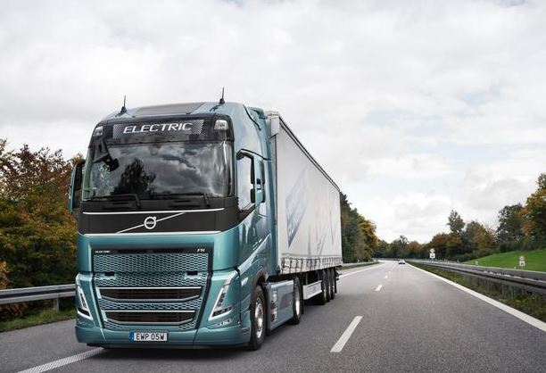 Volvo Trucks è leader di mercato dei veicoli elettrici