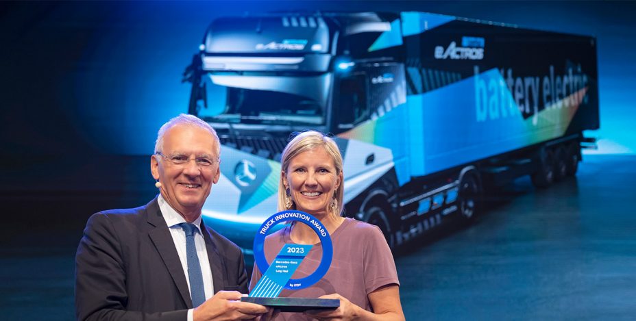 Mercedes-Benz eActros LongHaul riceve il premio ''Truck Innovation Award 2023''