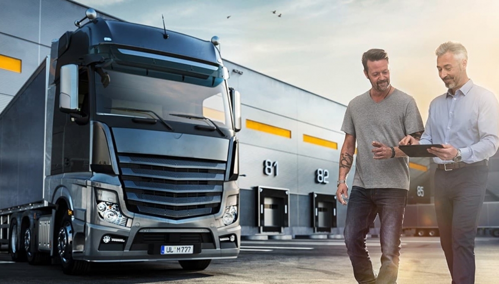 Parcheggio e ricarica: DKV Mobility stringe una partnership con MAHLE chargeBIG