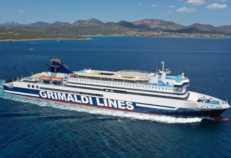 Grimaldi lancia la nuova linea ro-pax Napoli-Palermo