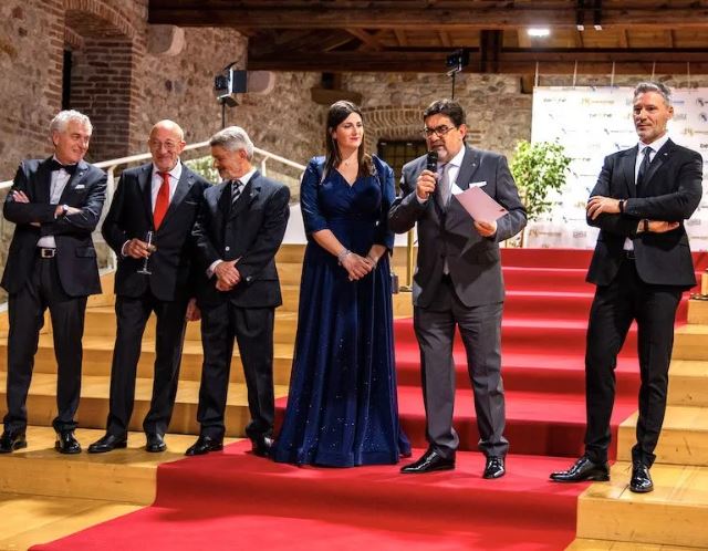 Nova Systems brinda ai 40 anni di attività