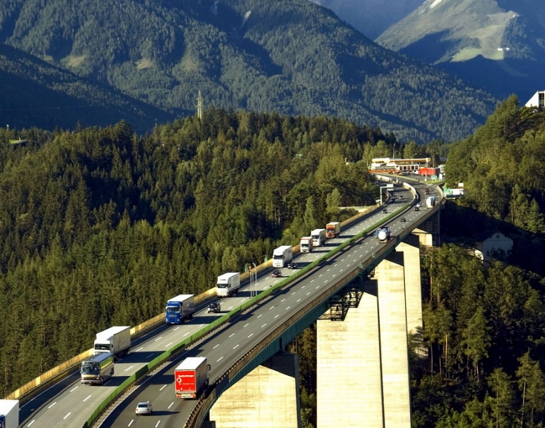 Austria: dal 1 gennaio 2025 aumento dei pedaggi