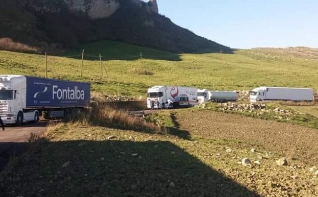 Trasportare merci in Sicilia costa il 50 per cento in più