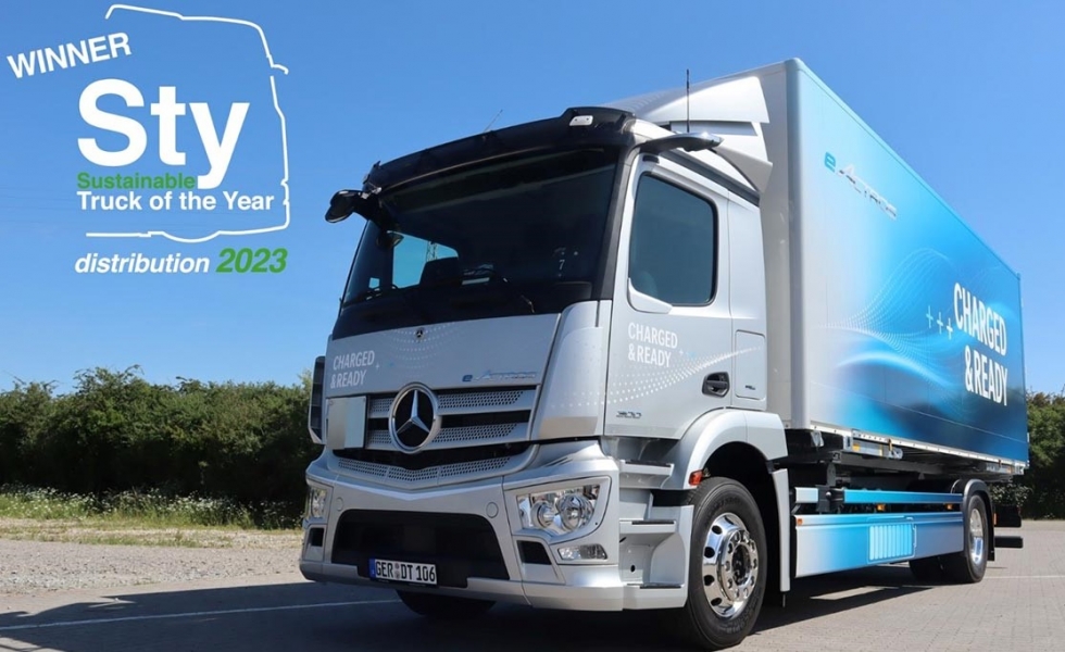 Il Nuovo Mercedes-Benz eActros è il Sustainable Truck of the Year 2023