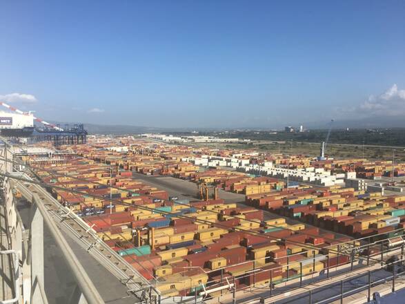 Porti: Gioia Tauro riduce le tasse d'ancoraggio