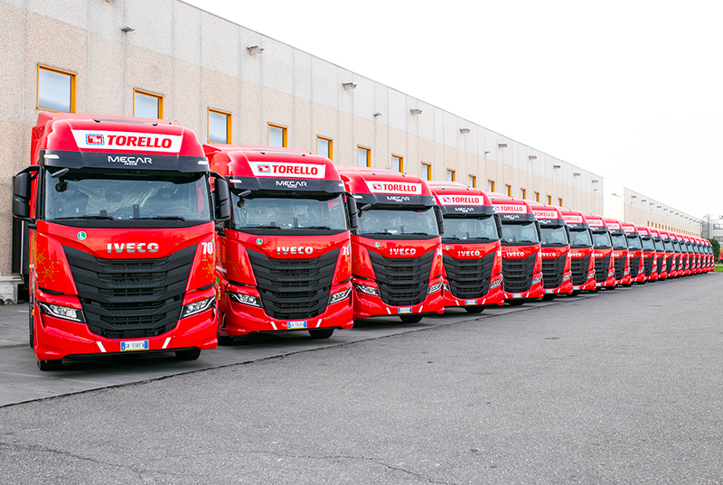 IVECO consegna 40 IVECO S-WAY al Gruppo Torello