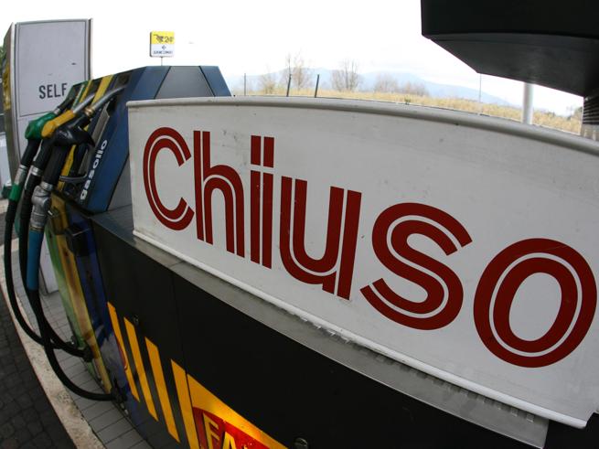 Carburanti: confermato lo sciopero dei gestori il 25 e 26 gennaio