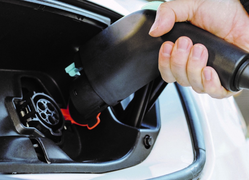 Webfleet, i veicoli elettrici connessi fanno risparmiare alle aziende oltre 3.500 euro all’anno per veicolo