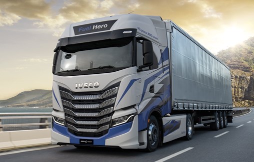 IVECO lancia il Drivers Fidelity Club: sicurezza, risparmio e sostenibilità per gli autisti
